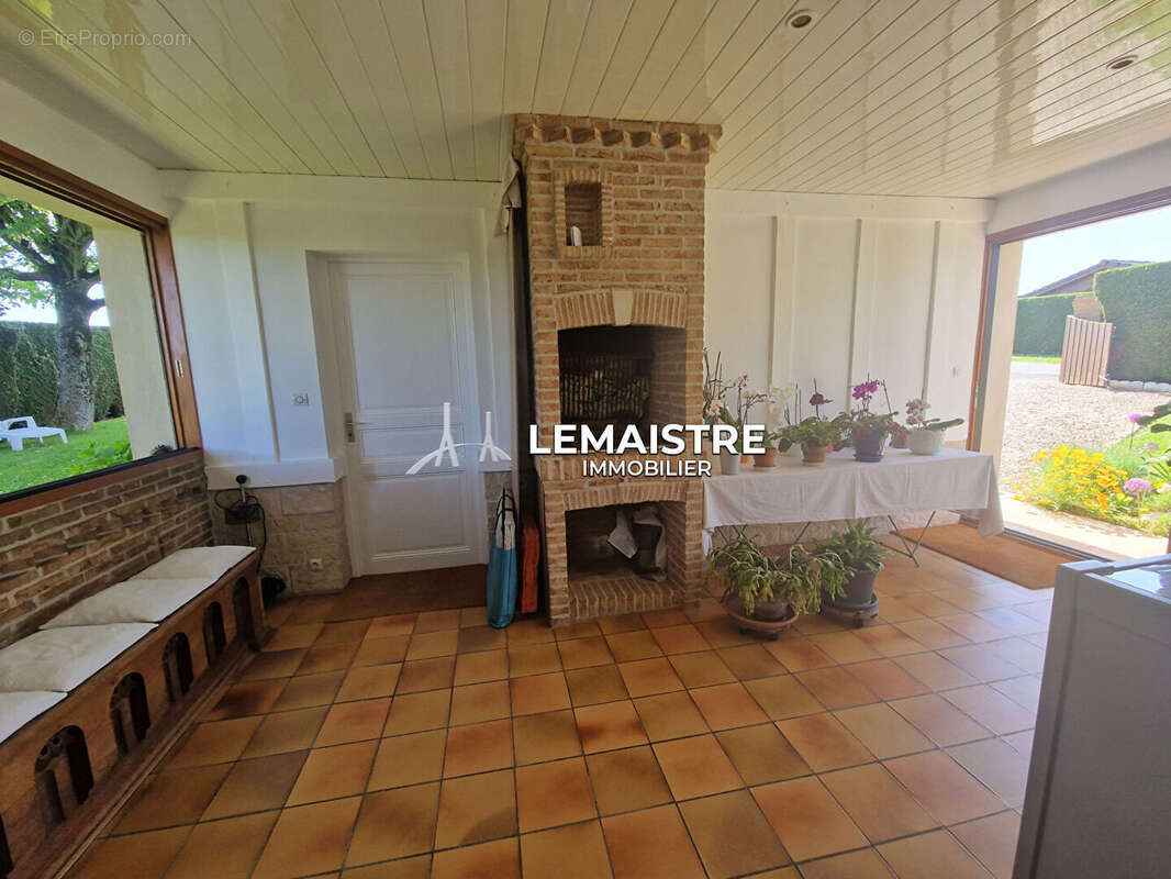 Maison - 10 minutes St-Romain  - 153 m² - 3 chambres - 3 garages - photo 5