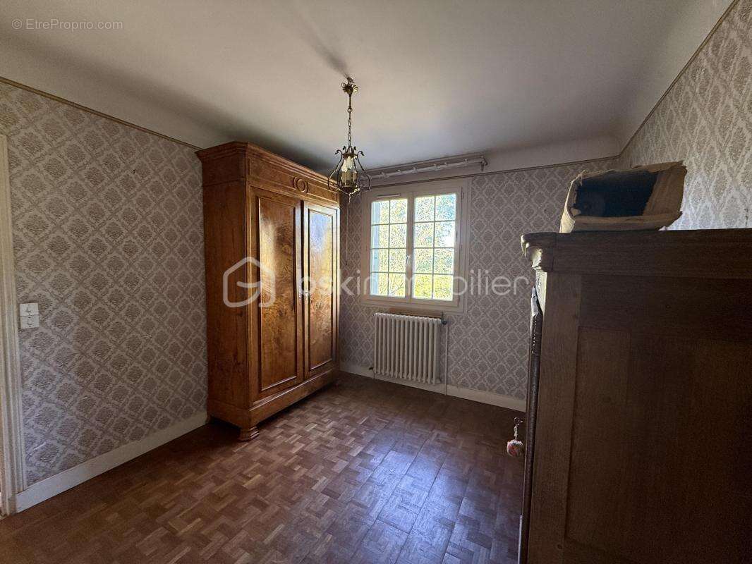 Maison à PONT-L'EVEQUE