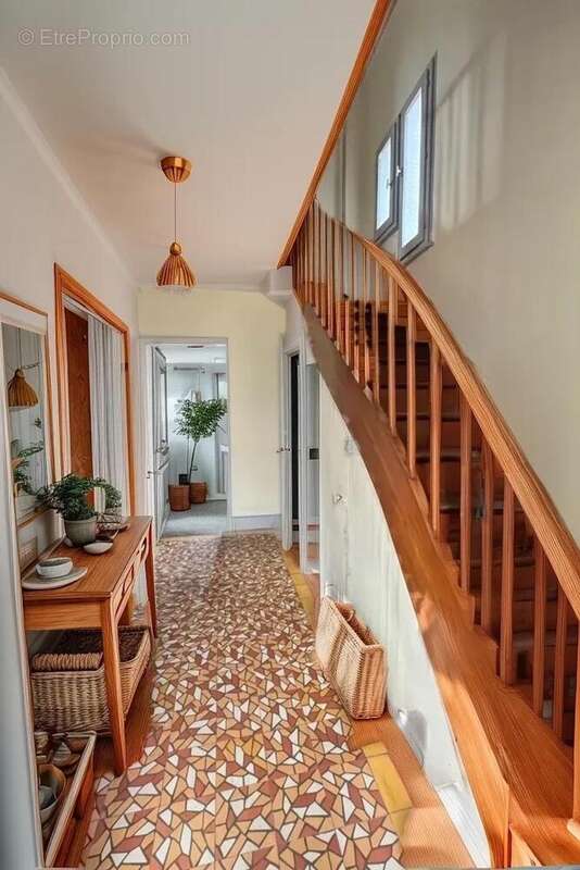 Photo 9 - Maison à LAVAL-SUR-VOLOGNE