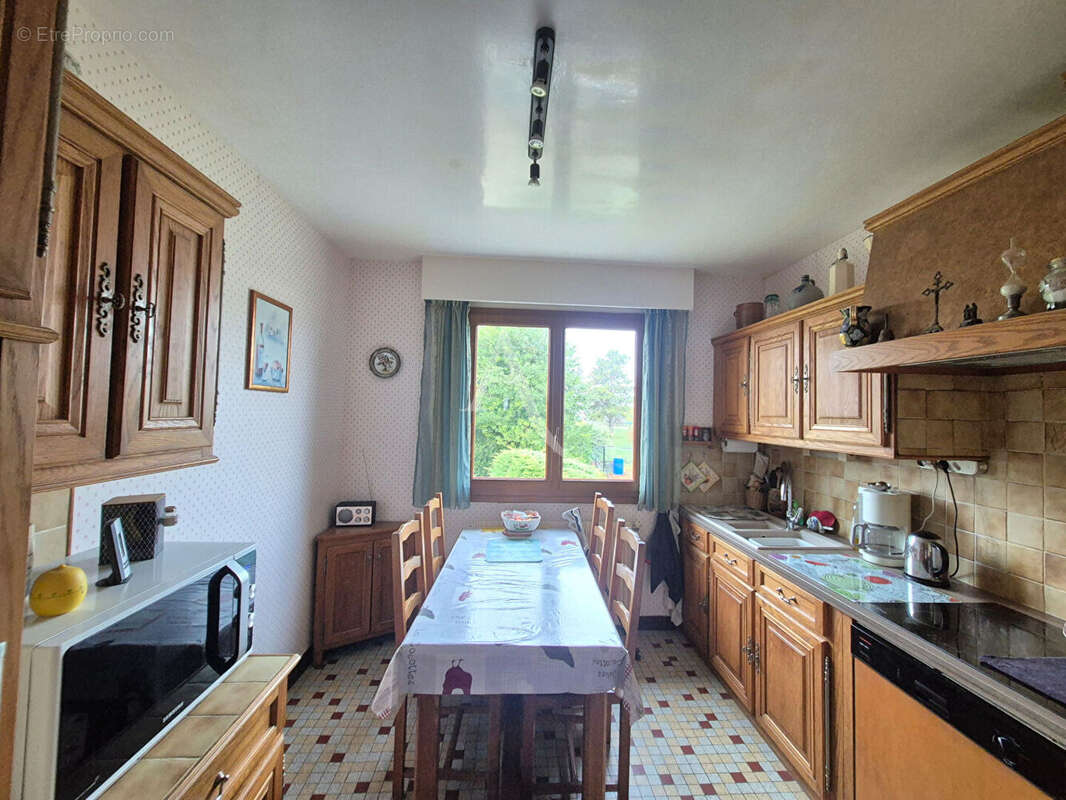 Maison à CAUREL