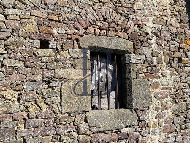 Maison à NOTRE-DAME-DE-CENILLY