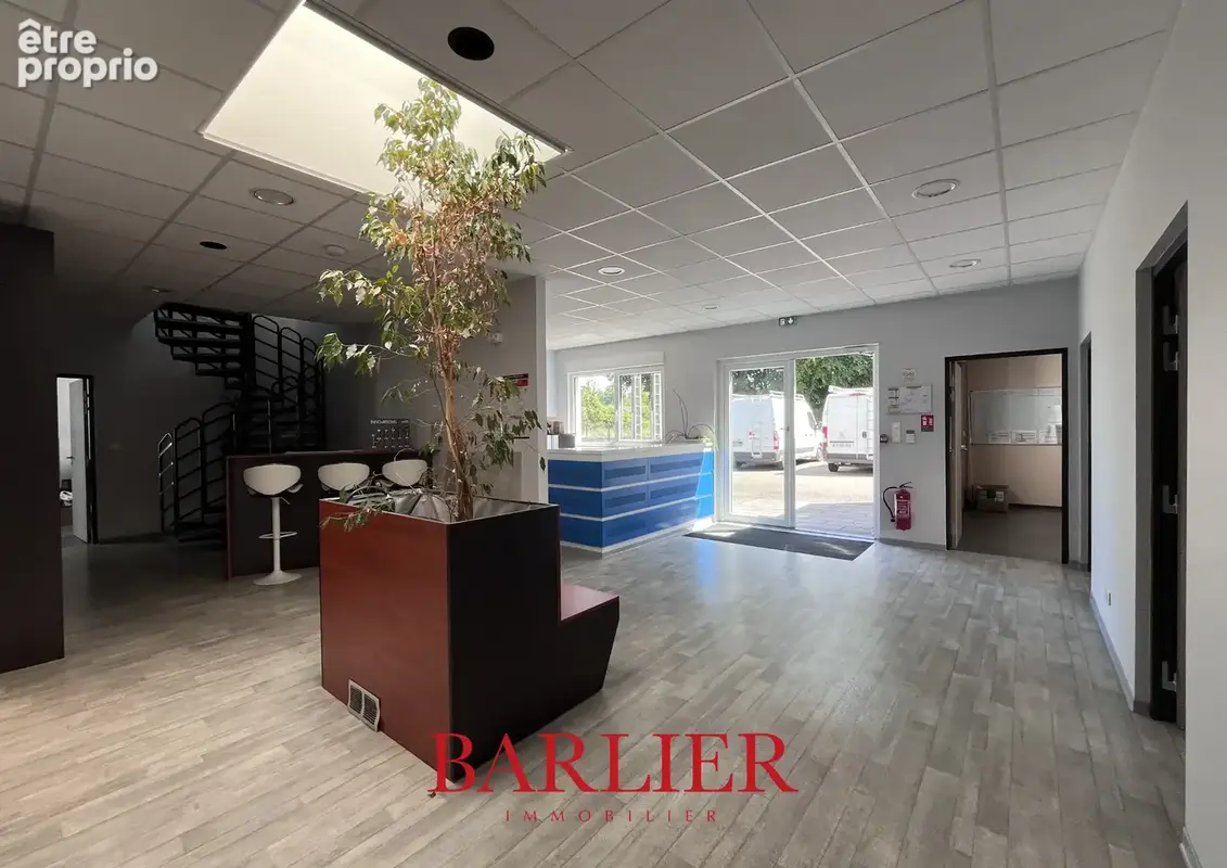 Bureaux de 200m2 et entrepôts de 200m2 - photo 6