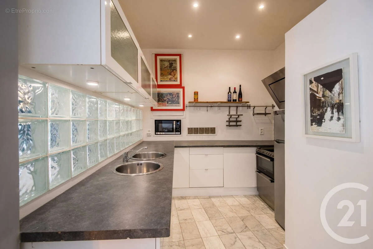 Appartement 76 m² à Nice  - photo 9