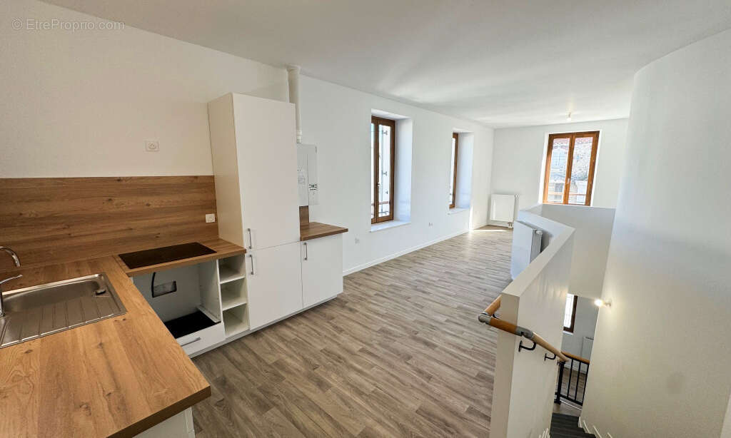 Appartement à MARLY-LA-VILLE
