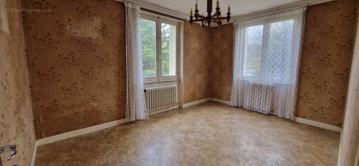 Maison à CLERMONT-FERRAND