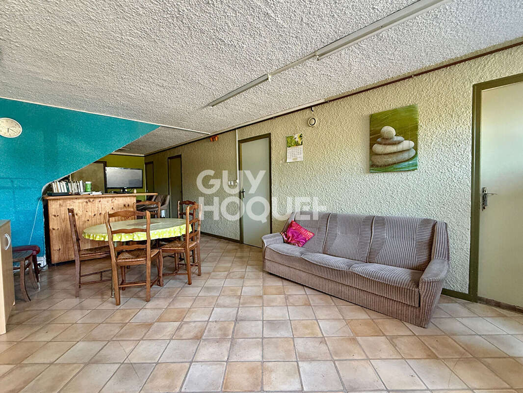 Maison 258 m² sur terrain 13,7 ares - photo 11