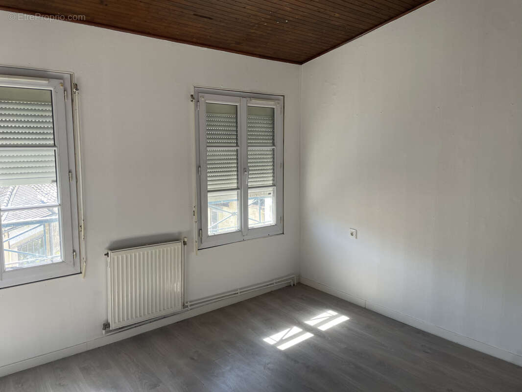 Maison à CASTILLON-LA-BATAILLE