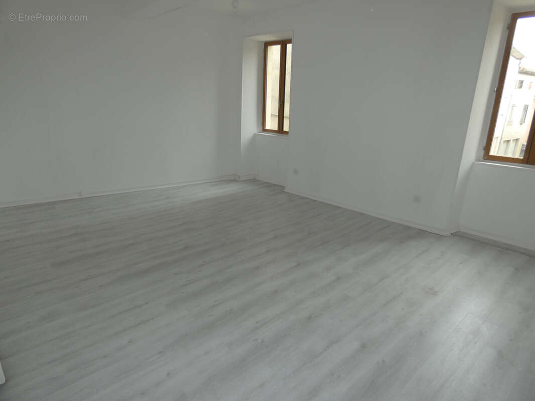 Maison à LAURE-MINERVOIS