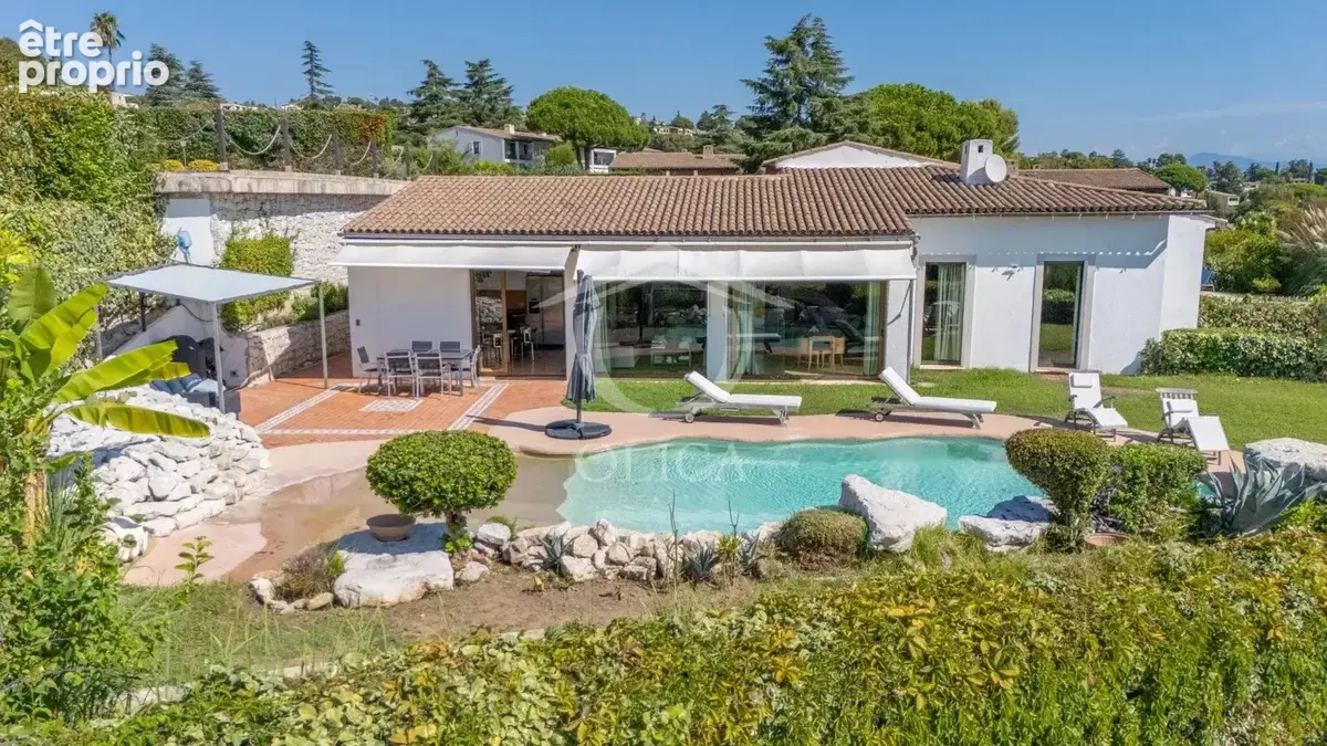 Hauts de Vaugrenier – Villa d'Exception avec Vue Mer Panoramique - photo 2