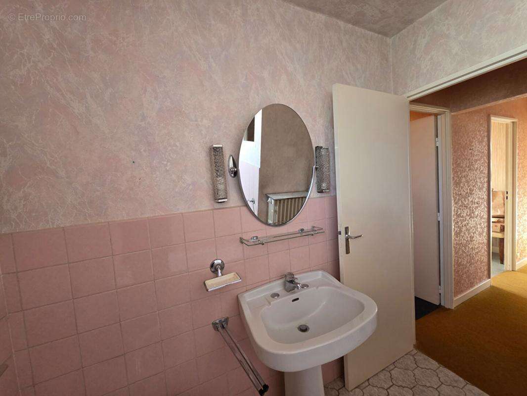 Maison à L&#039;ISLE-SUR-LE-DOUBS