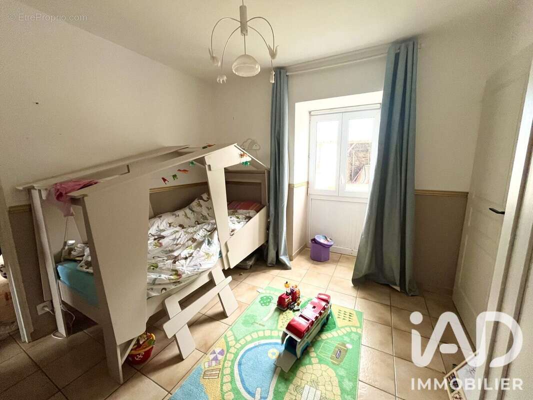 Maison 157 m² à Loperec  - photo 9