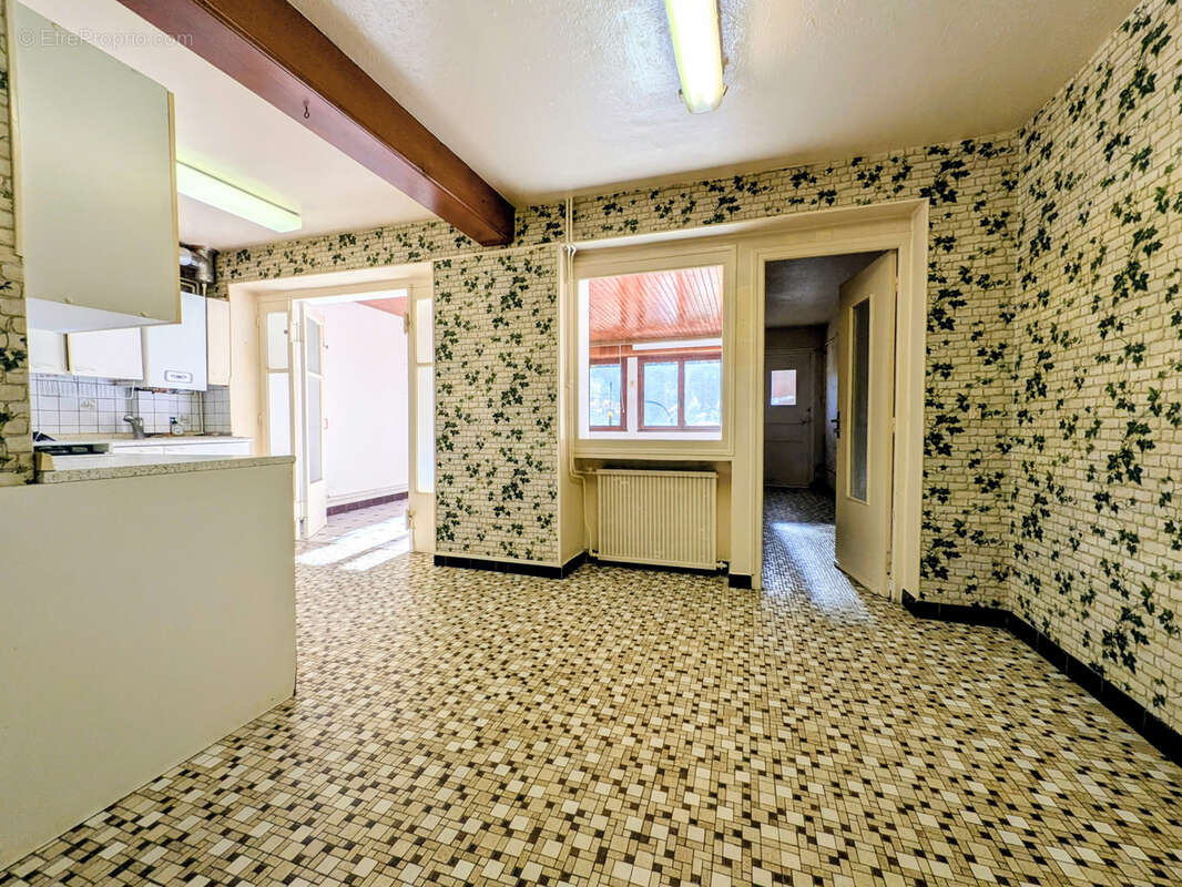 Maison à JARVILLE-LA-MALGRANGE