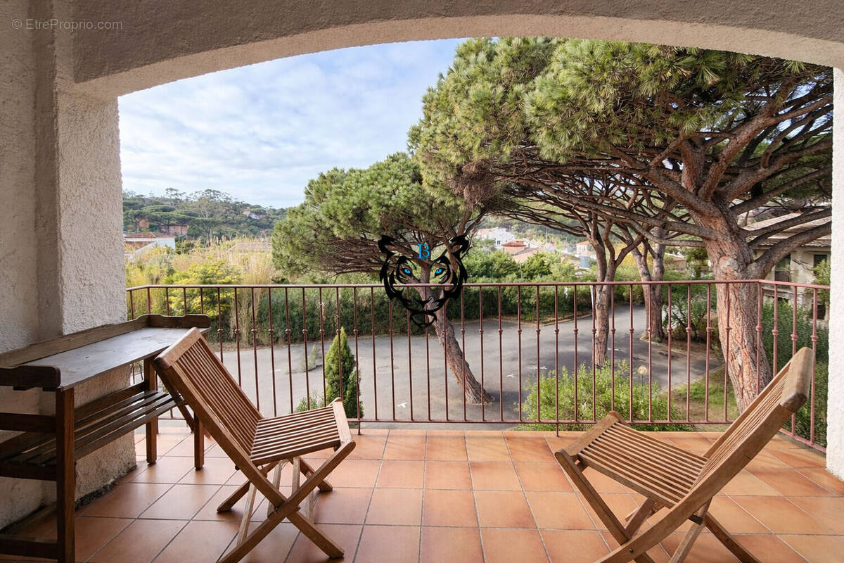 Appartement à LES ISSAMBRES