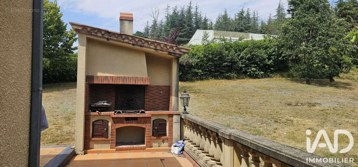 Maison 210 m² à L'isle-De-Noe  - photo 3