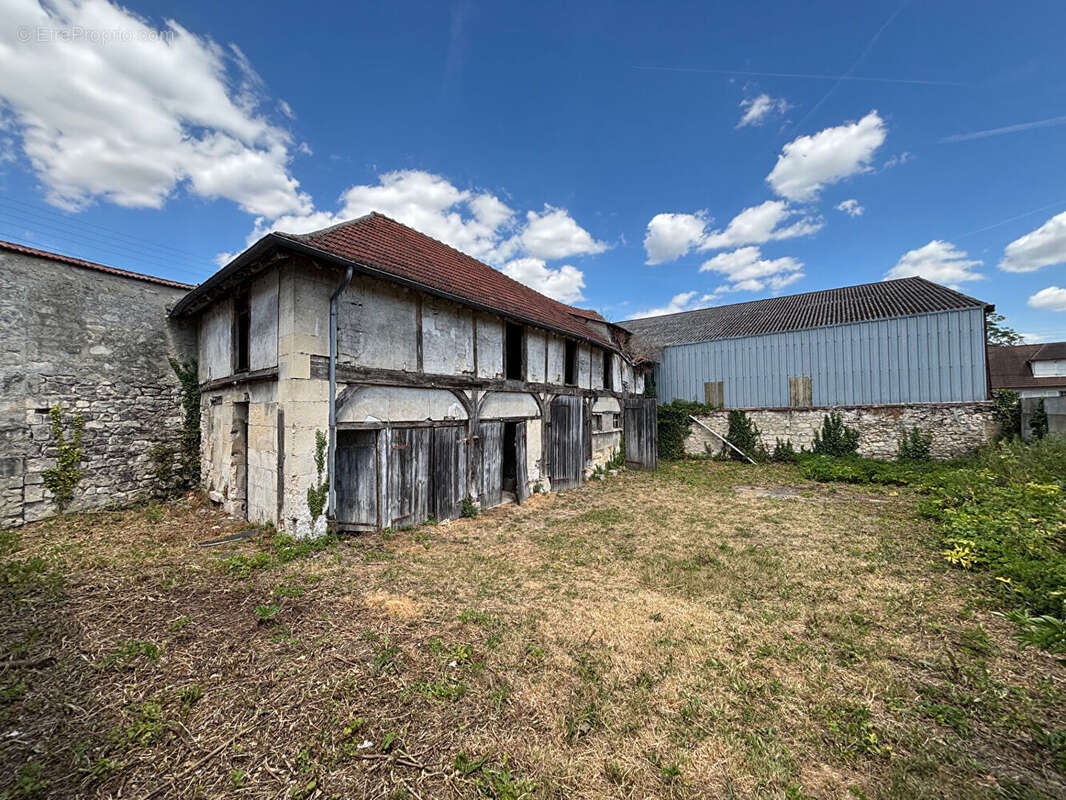 Maison à PONT-SAINTE-MAXENCE