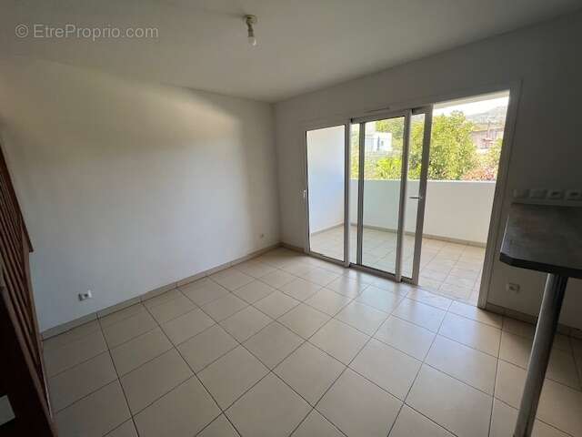 Appartement à SAINT-DENIS