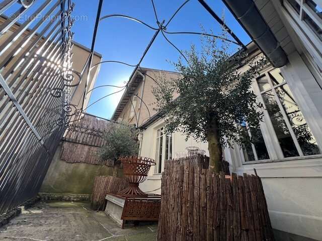 Maison à SAINT-ETIENNE