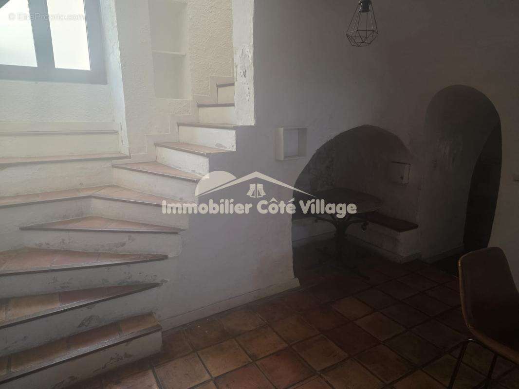 Appartement 4 pièces 135m2 (Loi Carrez 110m2) +3 caves, Touë - photo 18