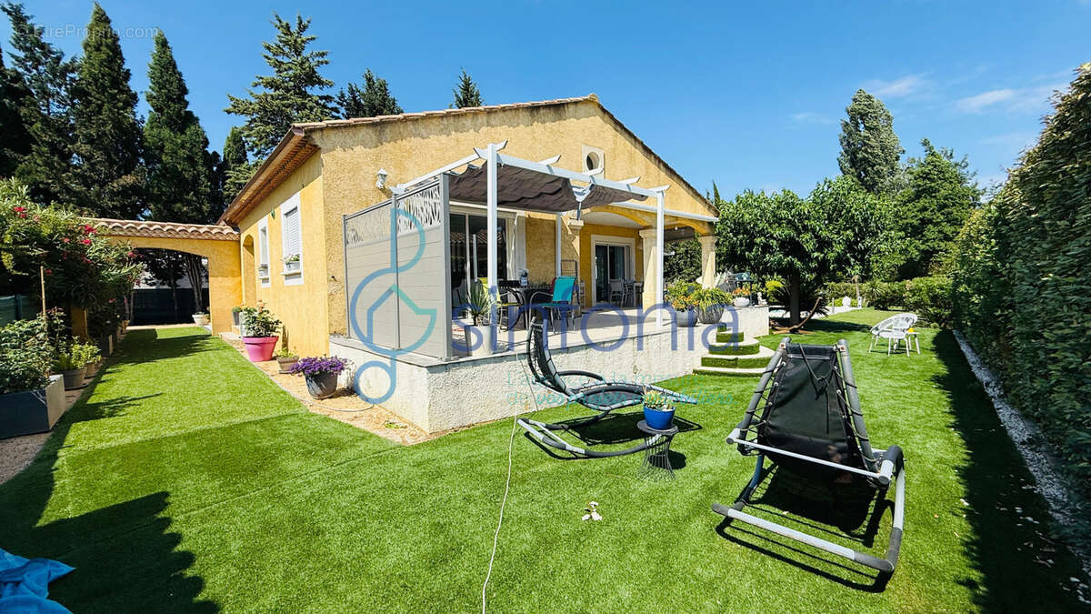 Vente maison coup de coeur située à seulement 4 km de la cité ducale d'Uzès. - photo 19