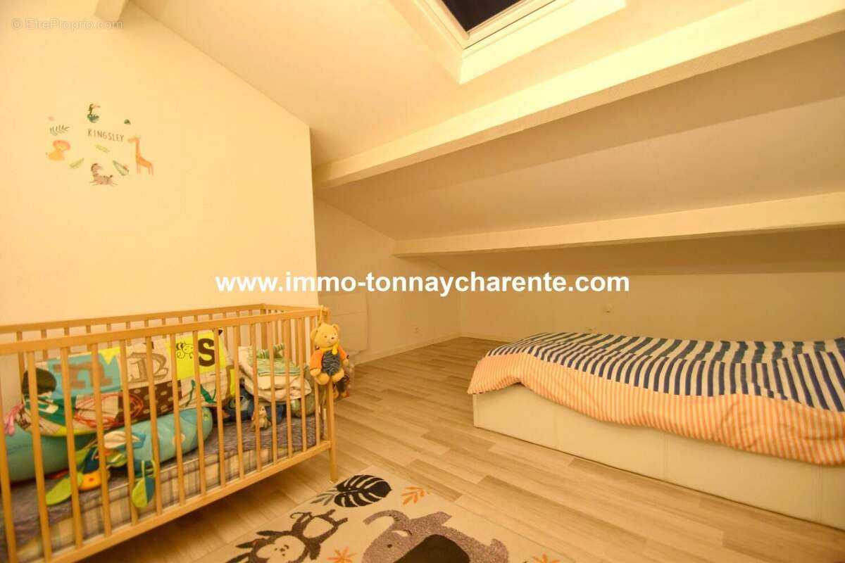 Maison à TONNAY-CHARENTE