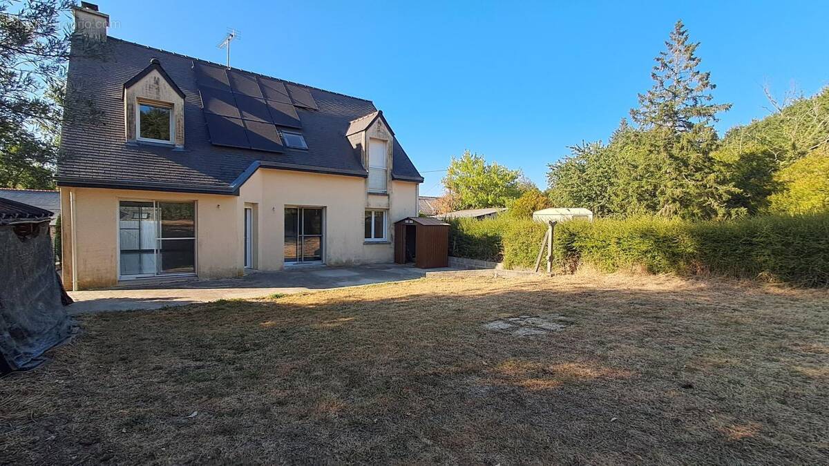 Maison à ERCE-EN-LAMEE