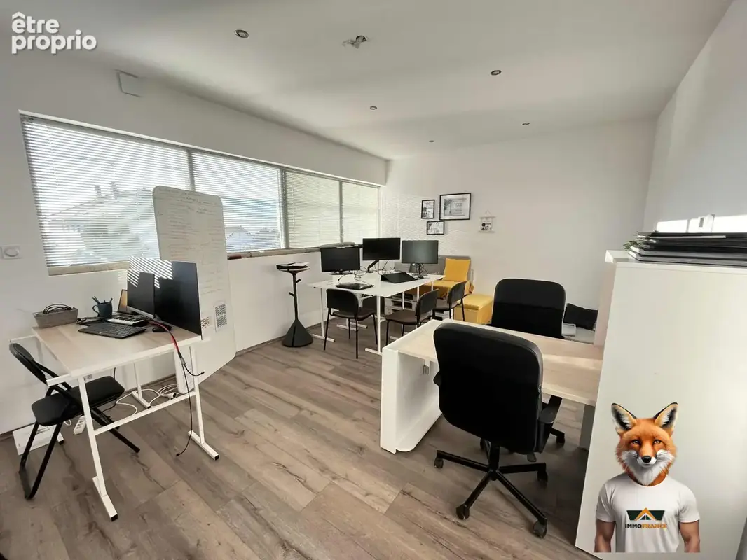 Commerce 212 m² à Dole  - photo 2