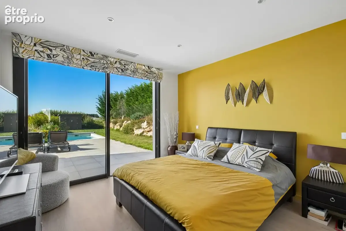 Crespières (78) - Maison de prestige avec piscine - photo 9