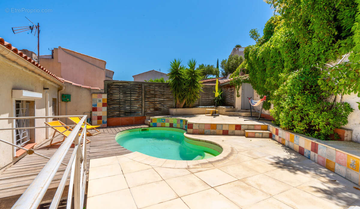 Maison à MARSEILLE-7E