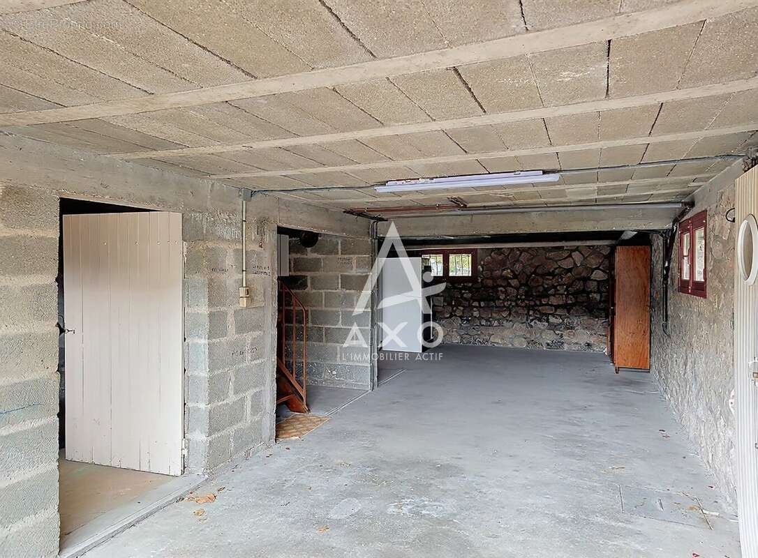 Maison à CORQUILLEROY