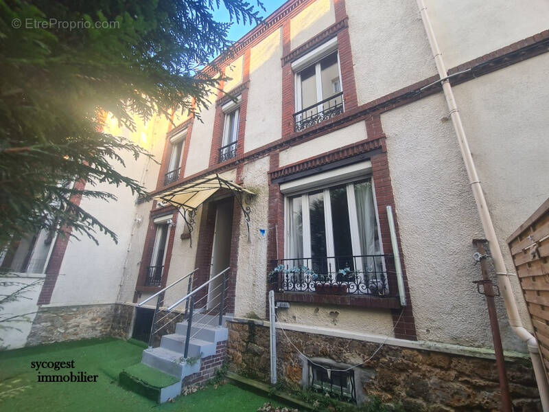 Maison à NOISY-LE-SEC