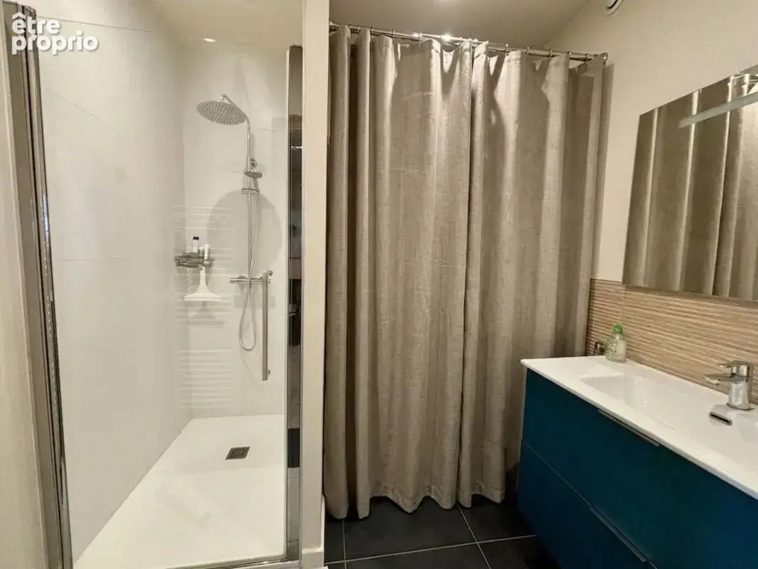 Appartement À Vendre - photo 5