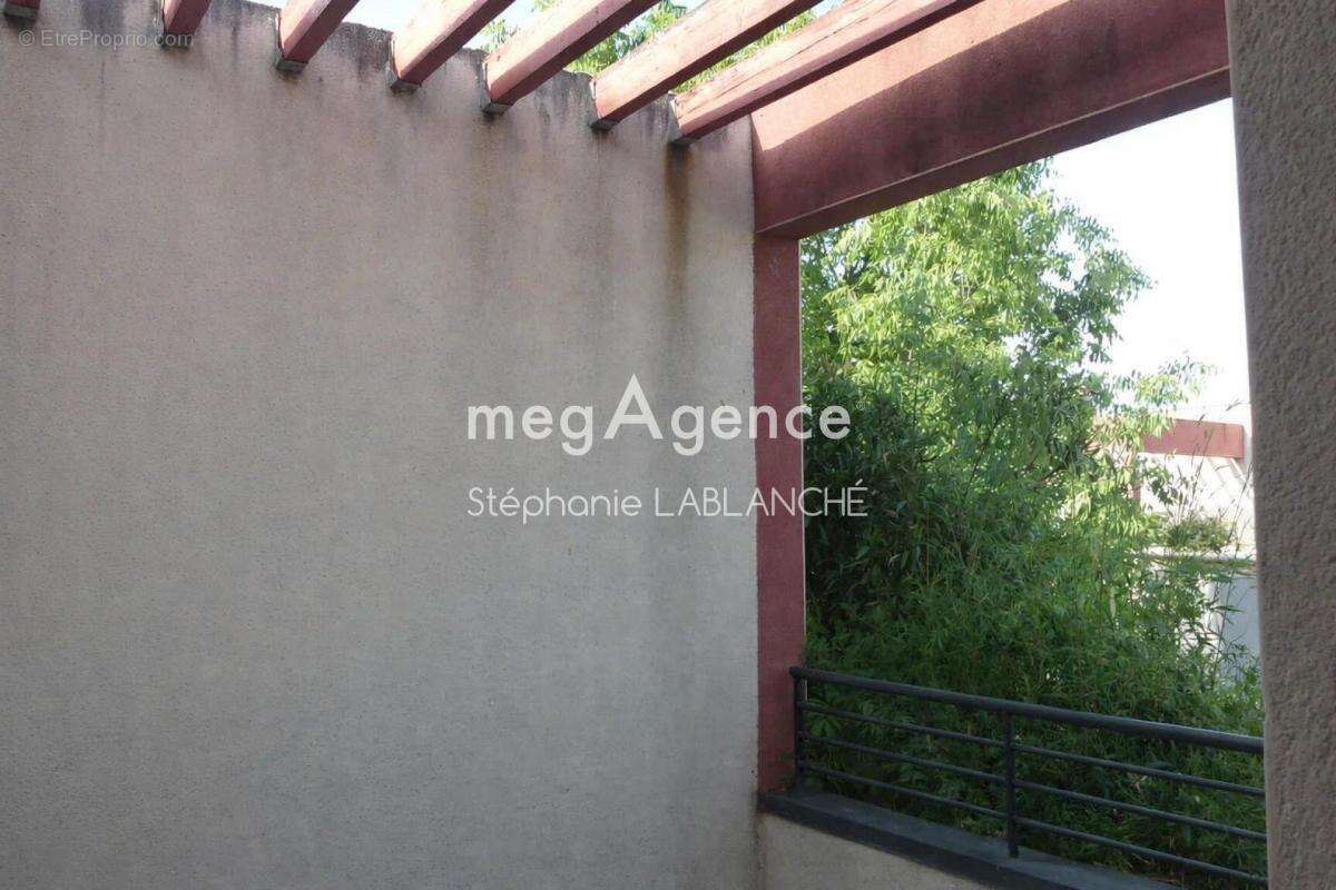 Appartement à CASTELGINEST