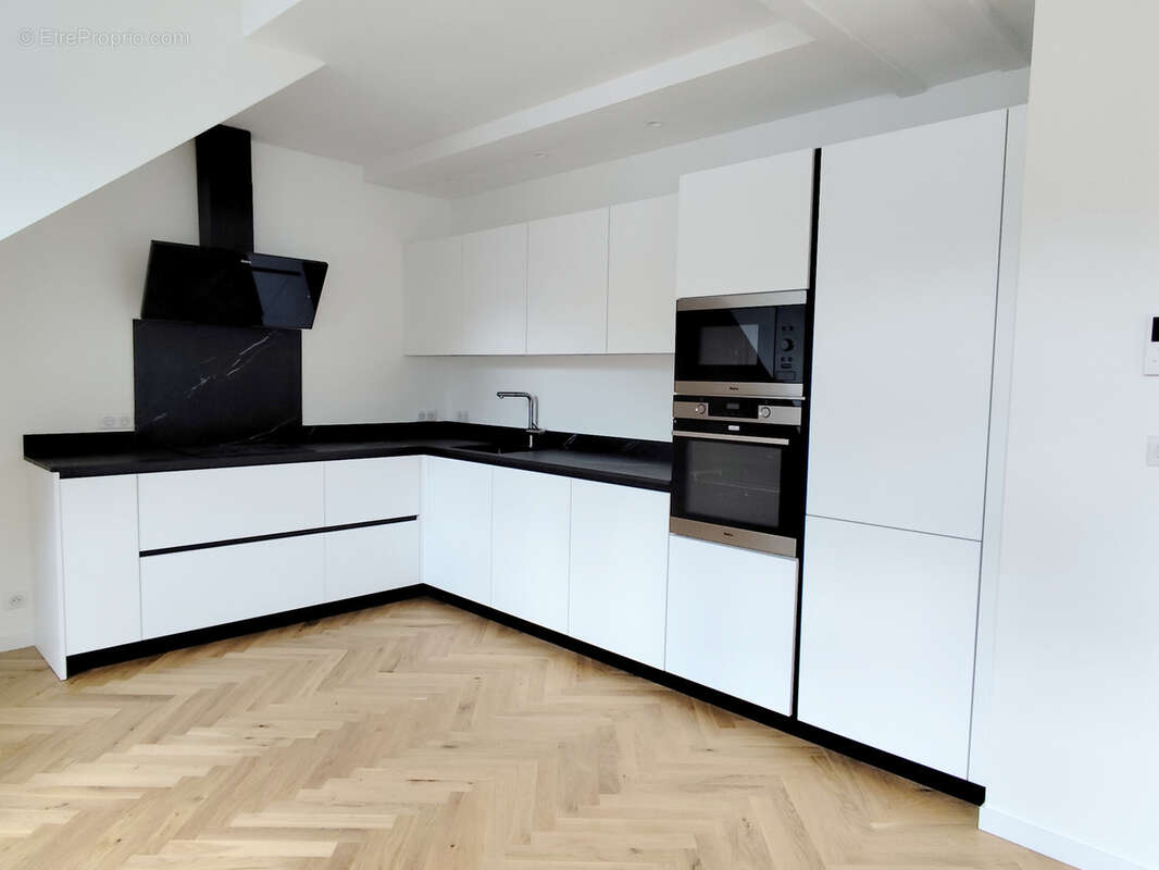 Appartement T3 centre de Bagnères de Luchon 76,24 m2 - photo 2