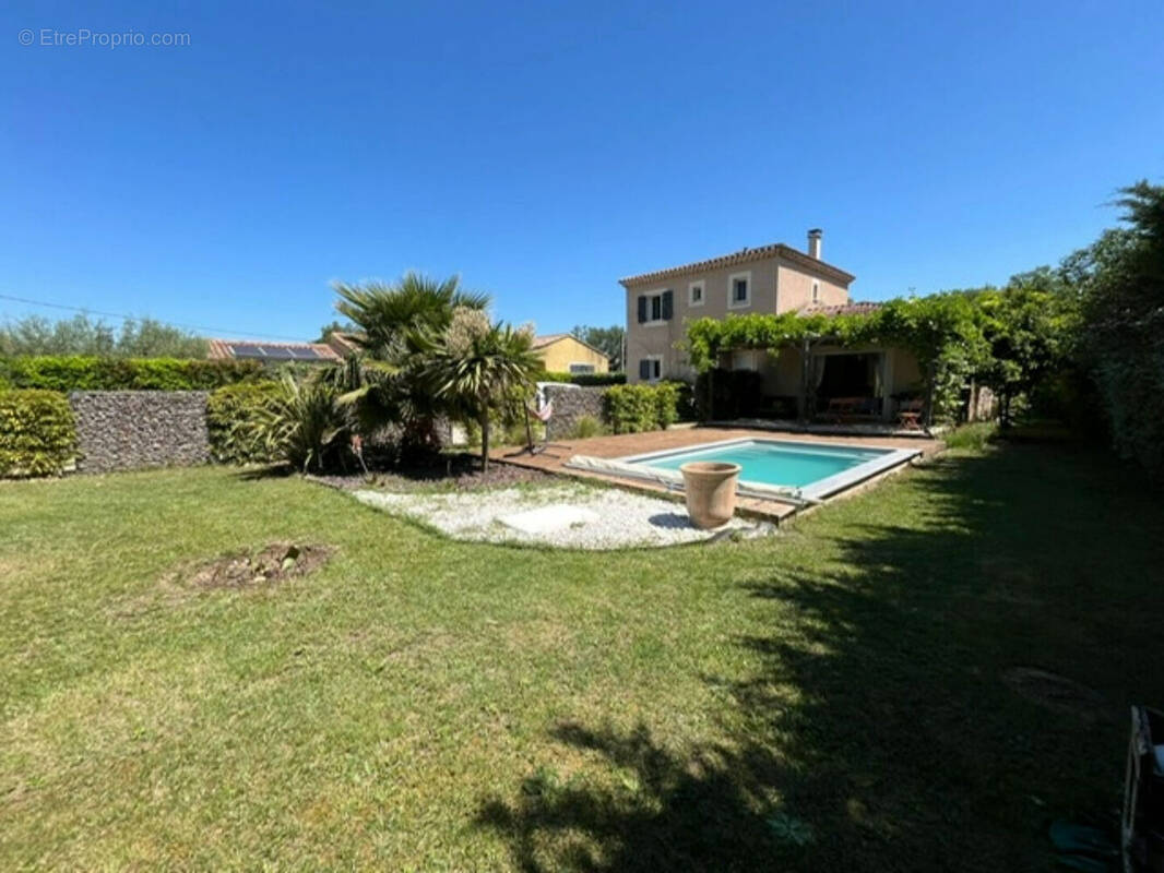 Maison à MONTFAUCON