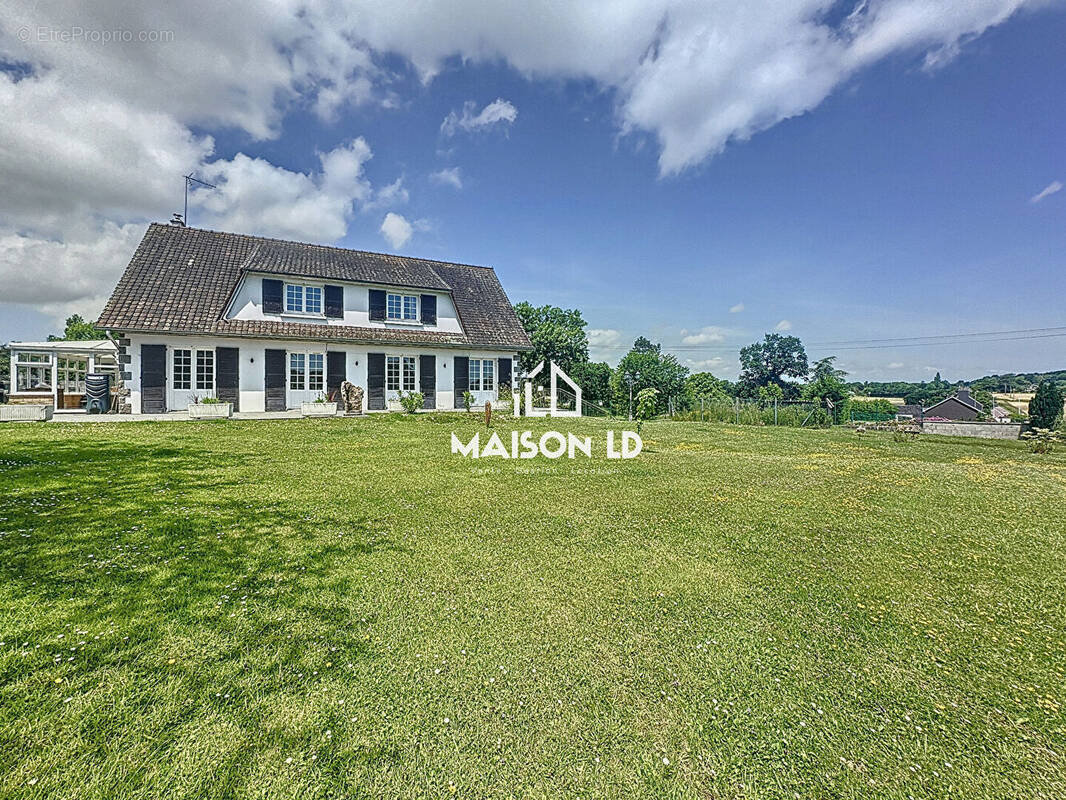 Maison à LA HAYE-DU-PUITS