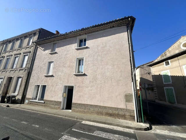 Maison à LEZIGNAN-CORBIERES