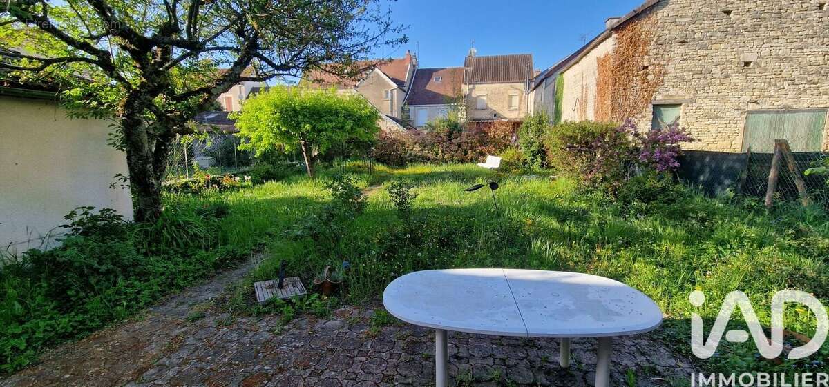 Photo 2 - Maison à ANCY-LE-FRANC