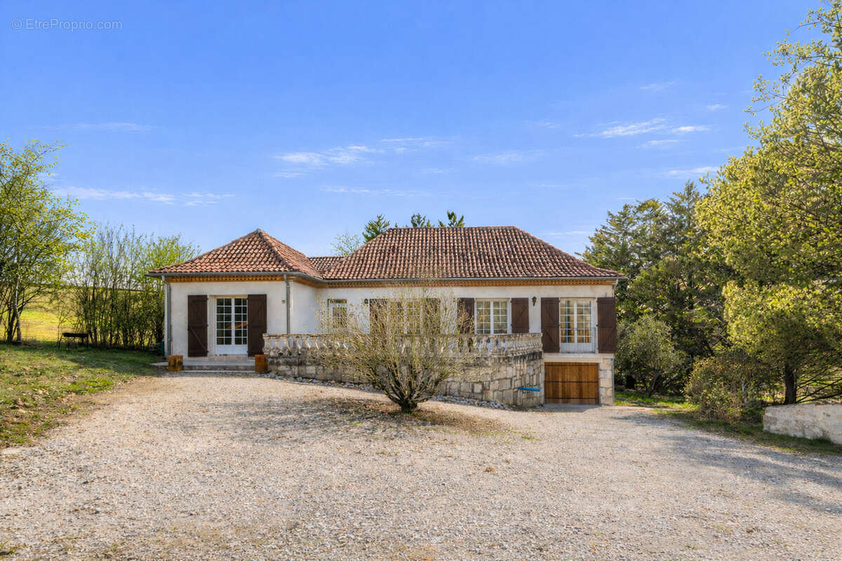 Maison à SAINT-MAURIN