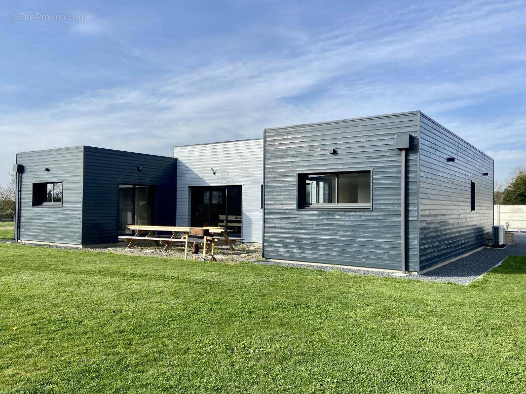 Maison à LESSAY