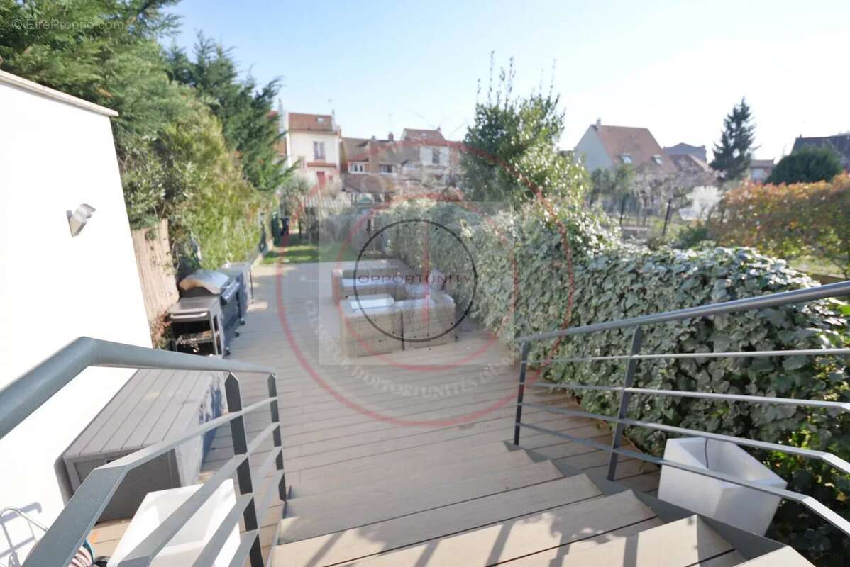 Maison 155 m² à Fontenay-Sous-Bois  - photo 4