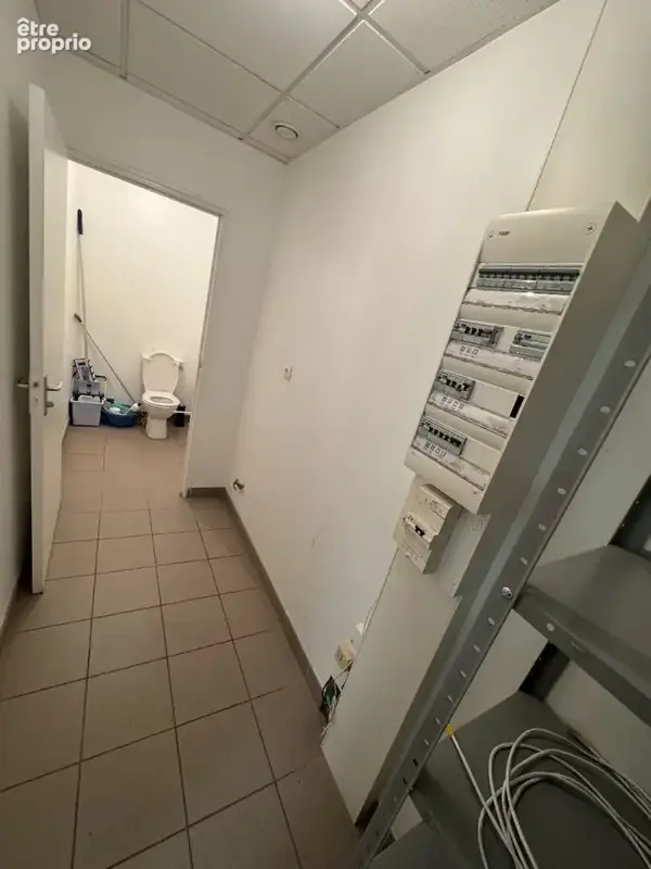NOUVELLE Opportunité VENTE Local d'activité 250 m2 - NORD de NANTES - photo 14