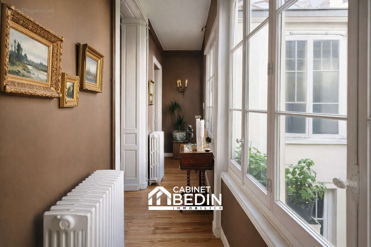 Appartement à BORDEAUX