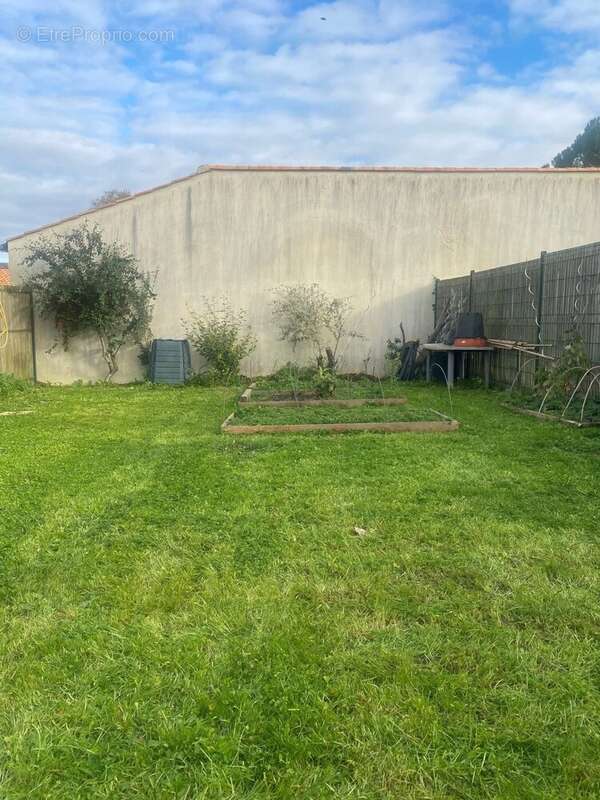 Maison à DOMPIERRE-SUR-MER