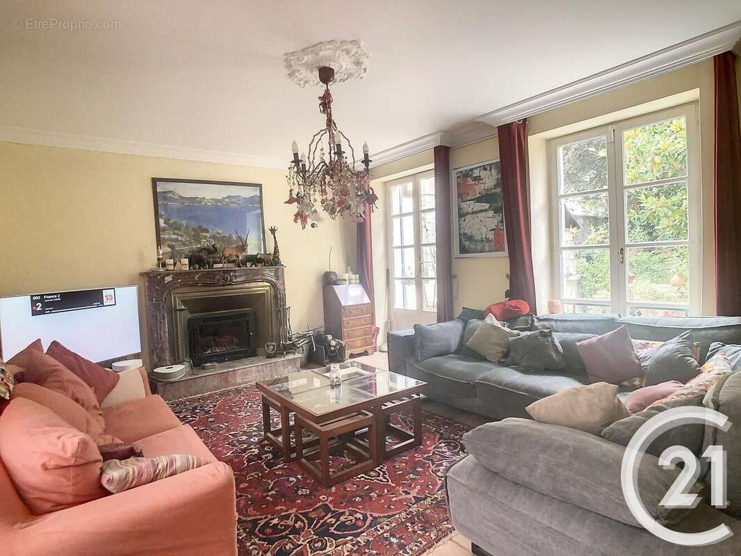 Photo 2 - Maison à CHOISY-LE-ROI