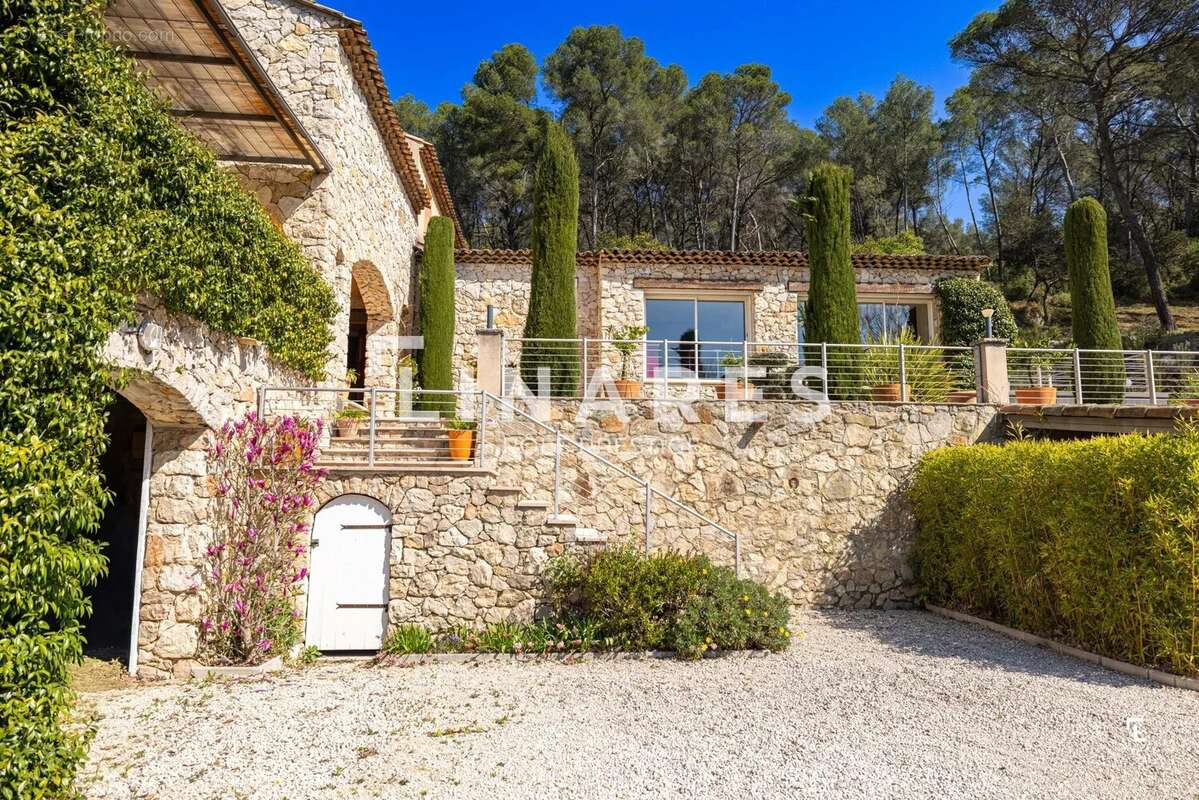 Maison à AURIOL