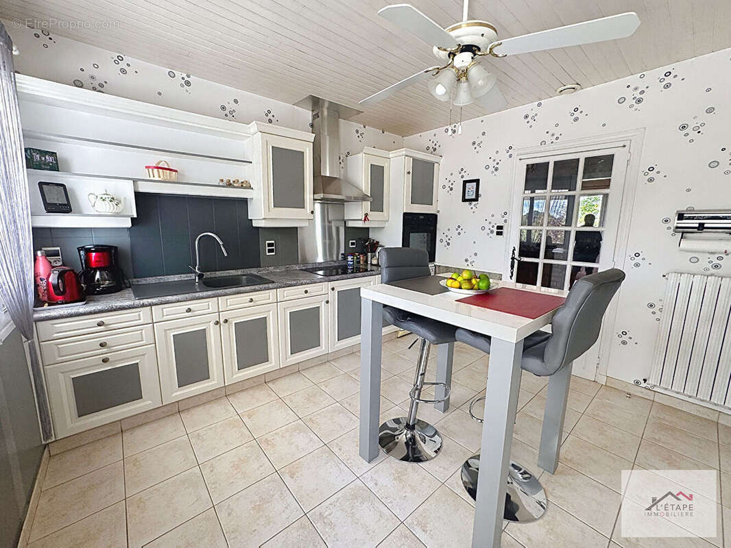 Maison sur sous-sol - 125 m² - Plus de 1 400 m² de terrain - Landeronde - photo 7