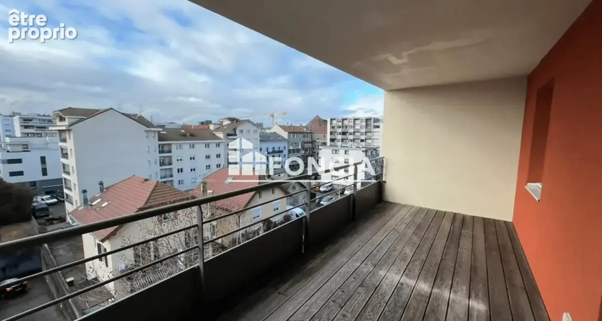 Annemasse – T1 bis avec terrasse et garage - photo 2