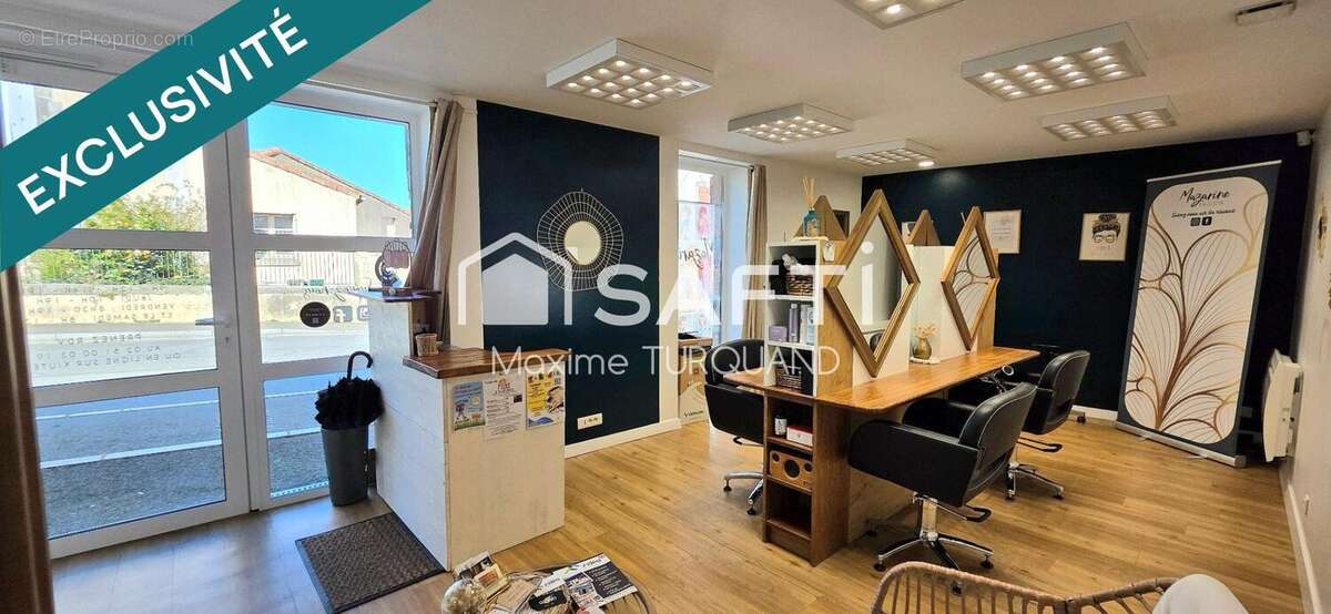 Photo 2 - Commerce à SAINT-PIERRE-DU-CHEMIN