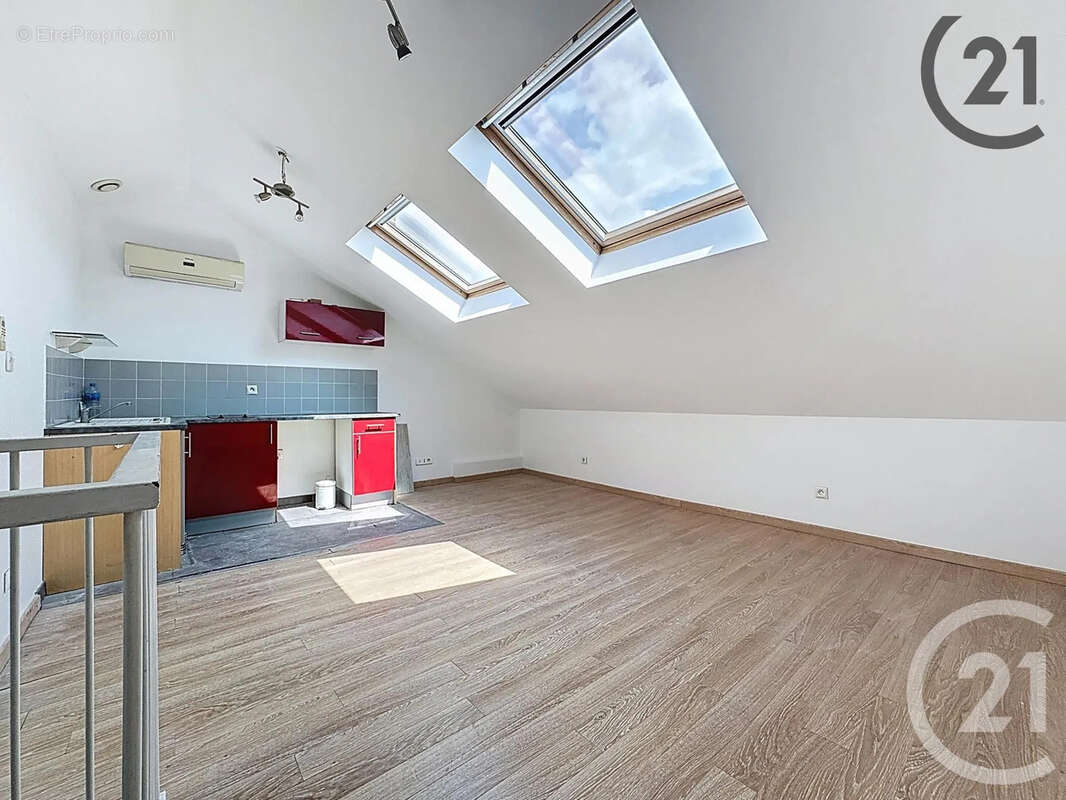 Appartement 18 m² à Reims  - photo 3