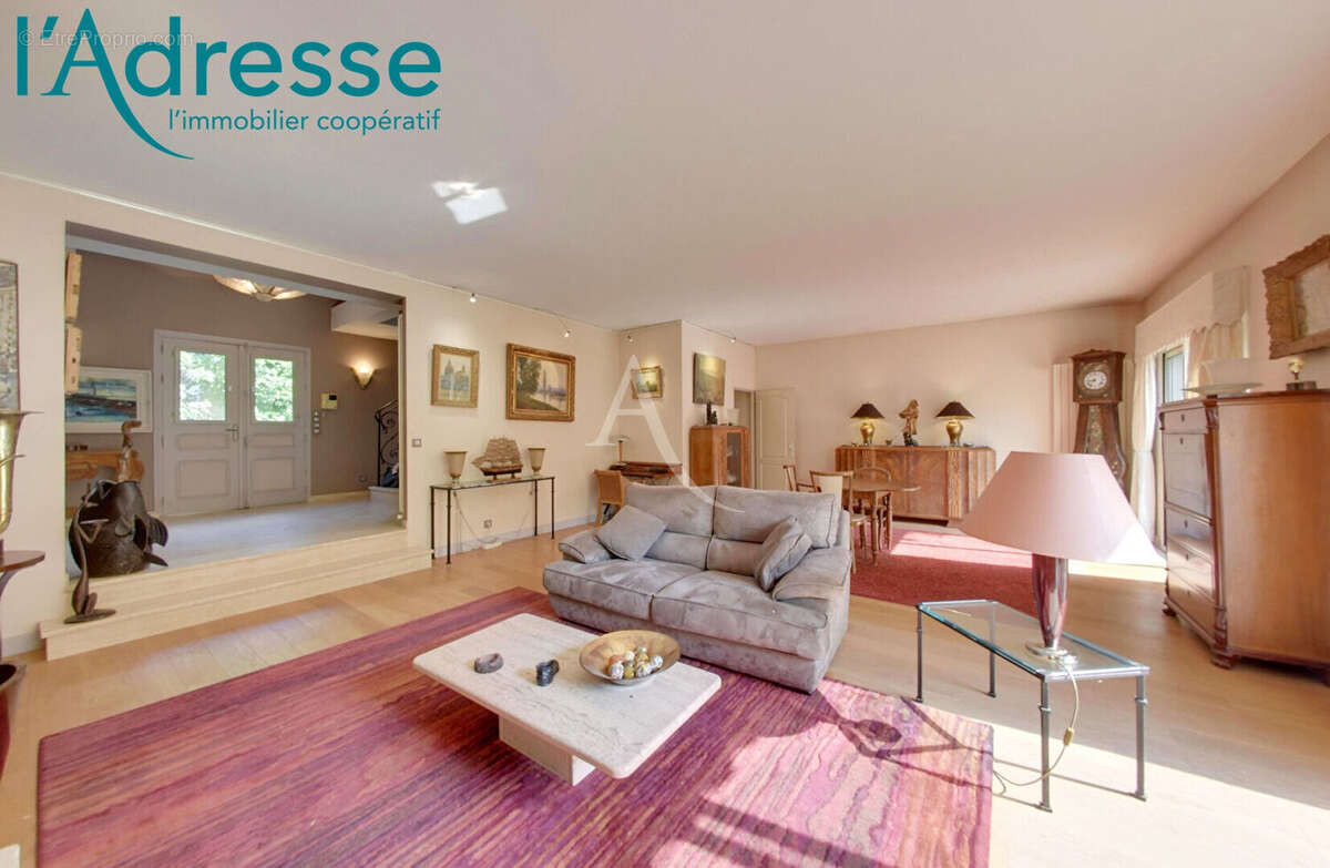 Maison à NOISY-LE-GRAND